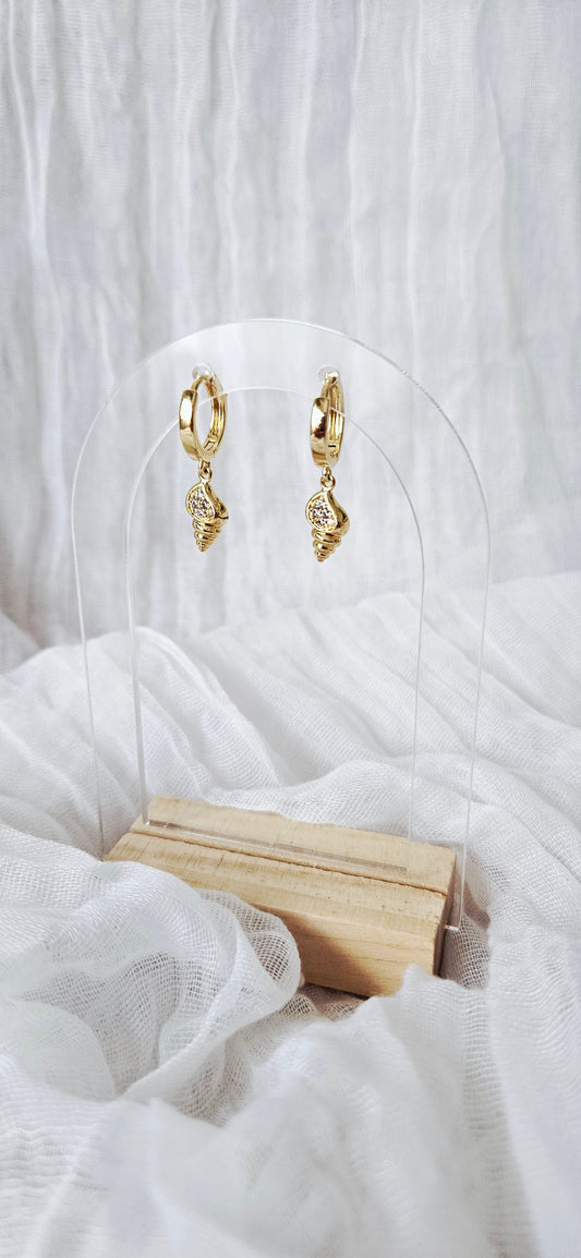 Gold Shelluna Earrings